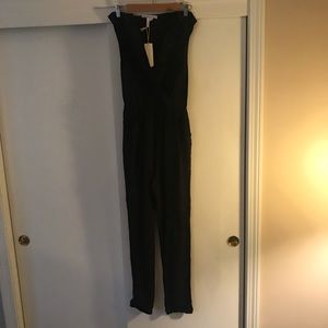 black jumpsuit Xs NWT BCBG generation